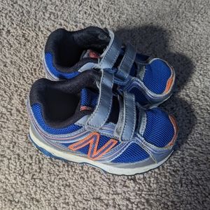 5.5 XW toddler shoes